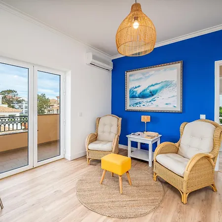 Apartment Blue Wave